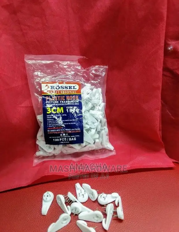 3cm Picture Hooks