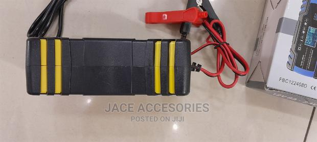12/24v 8ah Battery Charger - thumbnail 6