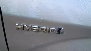 Toyota Corolla Fielder 2016 Silver