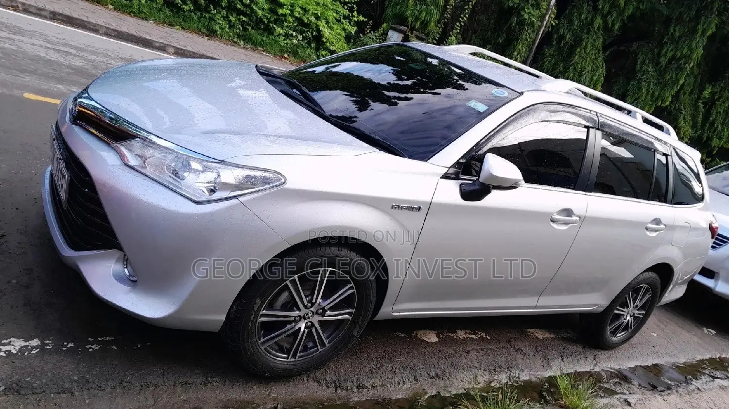 Toyota Corolla Fielder 2016 Silver