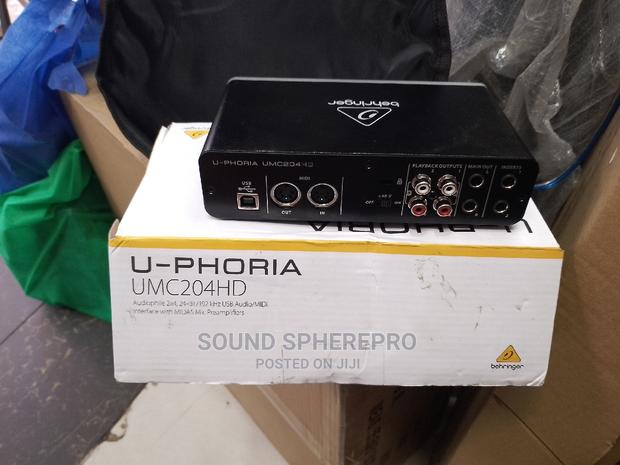 Behringer U-Phoria UMC 204HD - thumbnail 3