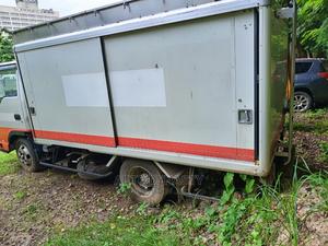 Isuzu Truck Elf - thumbnail 2