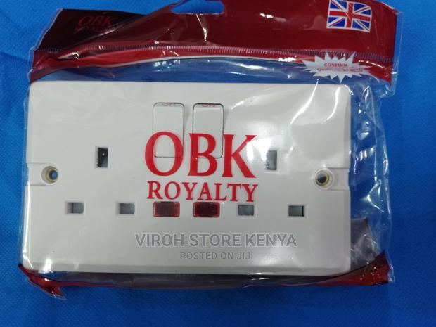 Quality Double Socket With LED Indicator Lights - main view