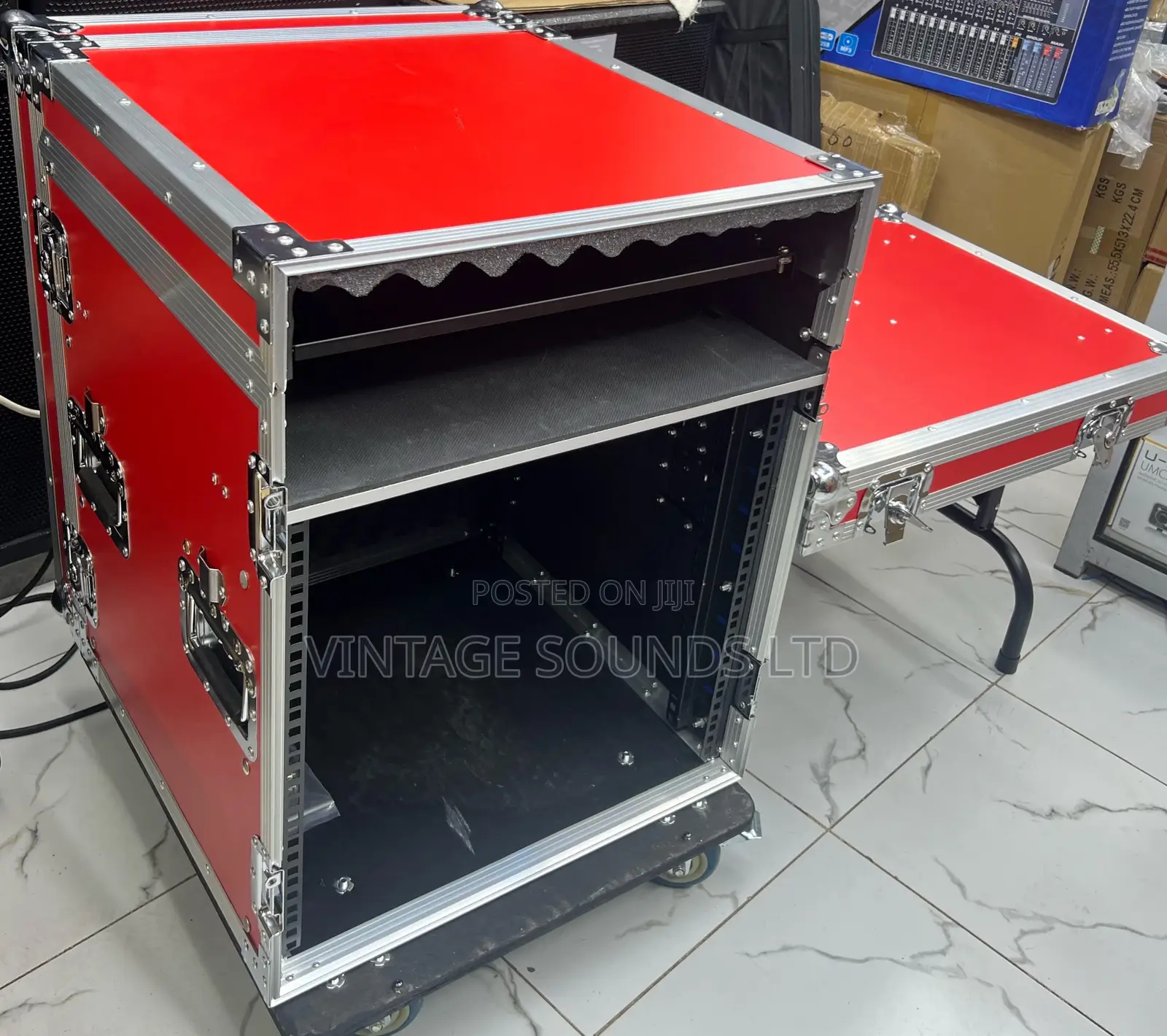 Flight Case 10 Units for Mounting Public Address Systems