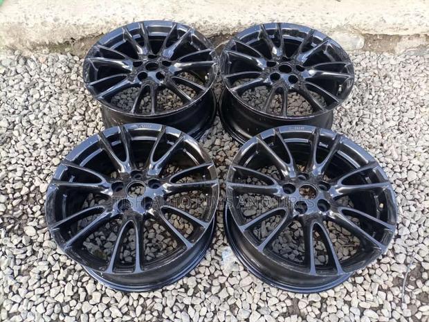 Nissan Skyline, Fuga 18 Inch Rims Set