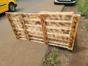 Beautiful Pallet Bed - 5*6ft Pallet Bed - Strong and Stable