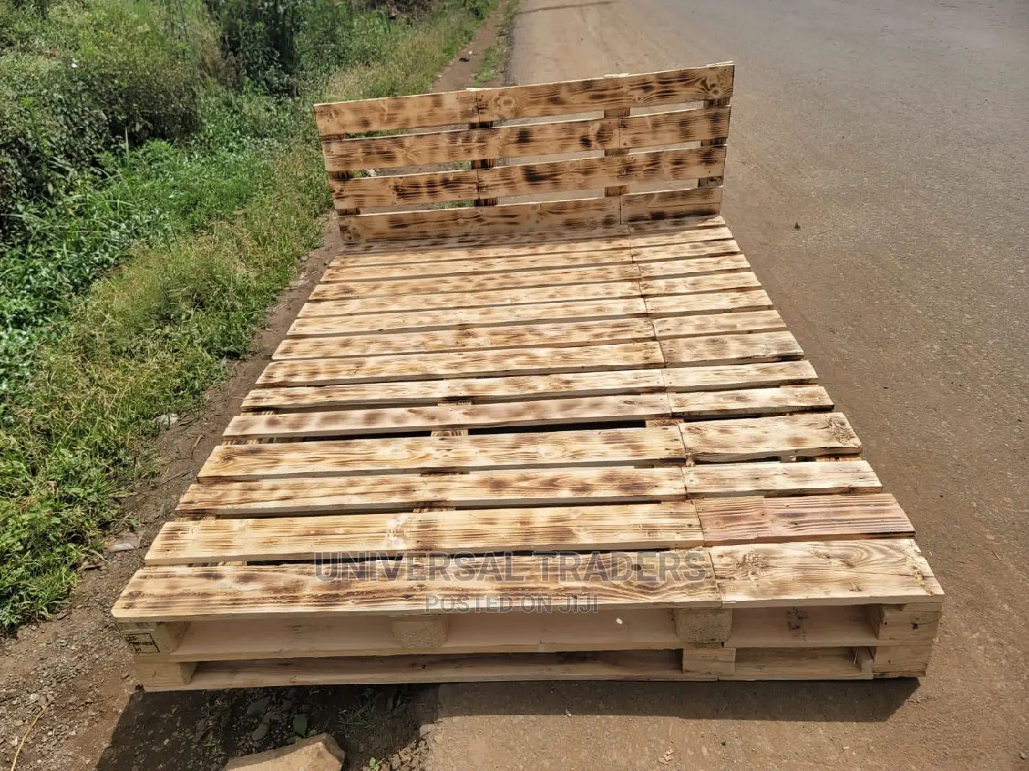 Versatile 5*6 Pallet Bed - Detachable 5*6 Wooden Pallet Bed
