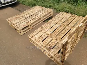 Detachable Wooden Pallet Bed - Size 5*6 Ft Bed