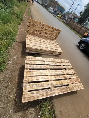 Pallet Bed - Splittable Wooden Pallet Bed - 5*6 Ft