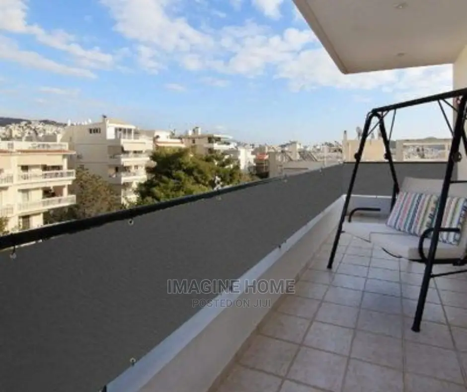 Balcony Privacy Shield