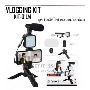 Portable Mini Vlogging Kit - thumbnail 2