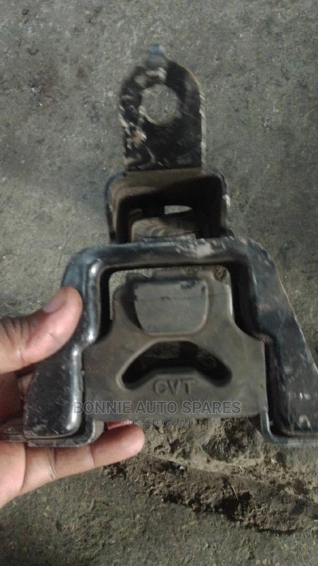 Vitz 1KR Upper Gear Mounting - thumbnail 3
