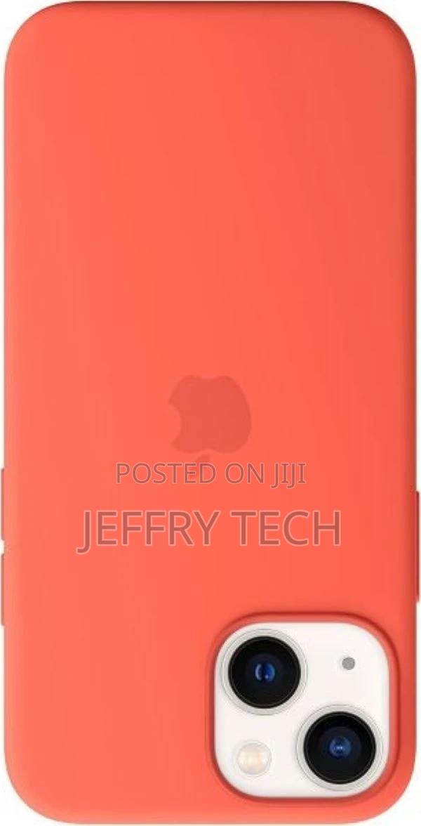 Apple iPhone 13 Mini Silicone Case With Magsafe - Nectarine - thumbnail 3