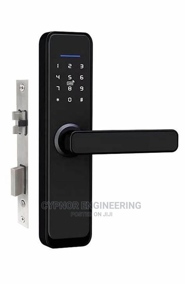 Futuristic Biometric Smart Lock for Optimal Protection - thumbnail 3