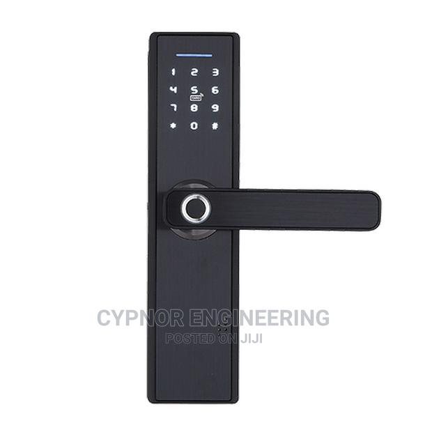 Biometric Smart Lock for Ultimate Protection - main view