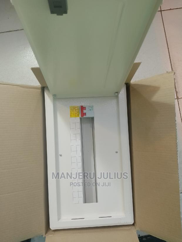 15way Scheider Consumer Unit - thumbnail 2