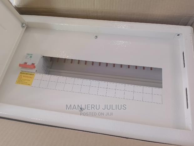 15way Scheider Consumer Unit - thumbnail 5