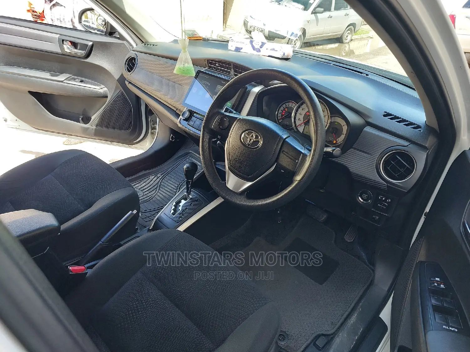 Toyota Corolla Fielder 2015 White