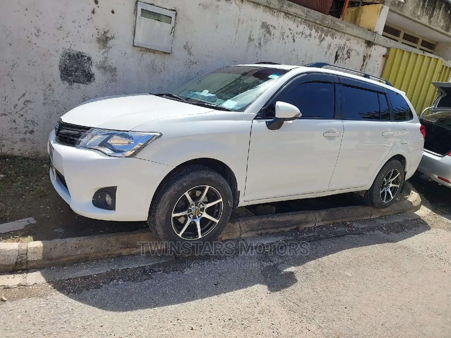 Toyota Corolla Fielder 2015 White