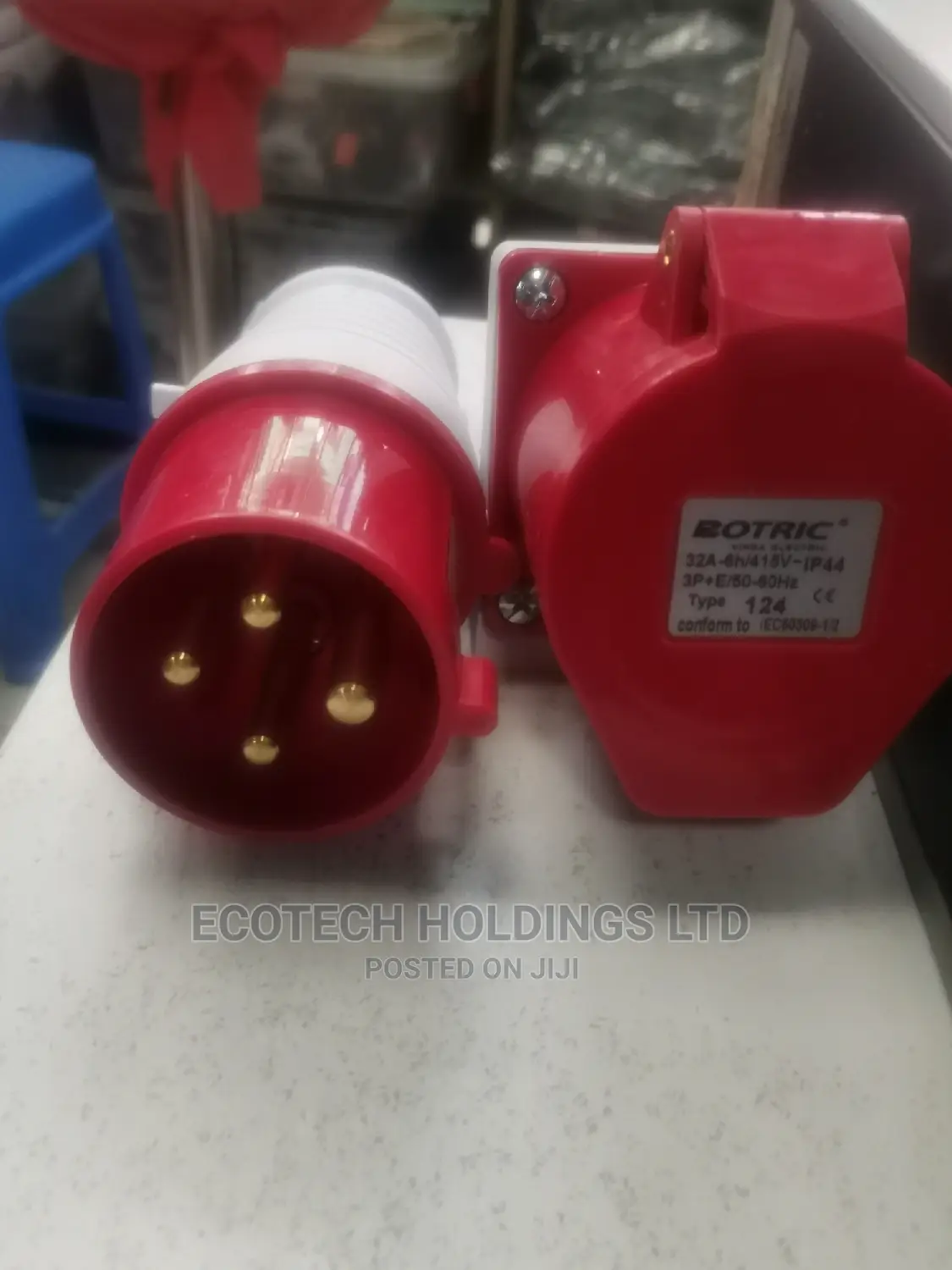 Industrial Sockets