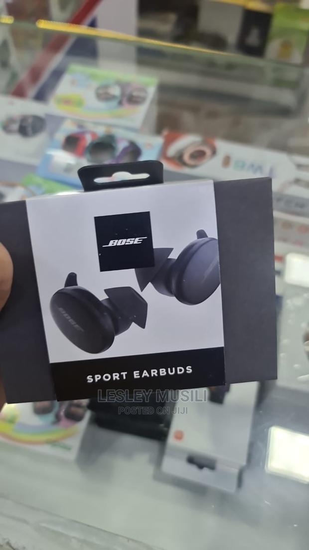 Bose Sport Earbuds - Wireless Earphones - In Ear Headphones