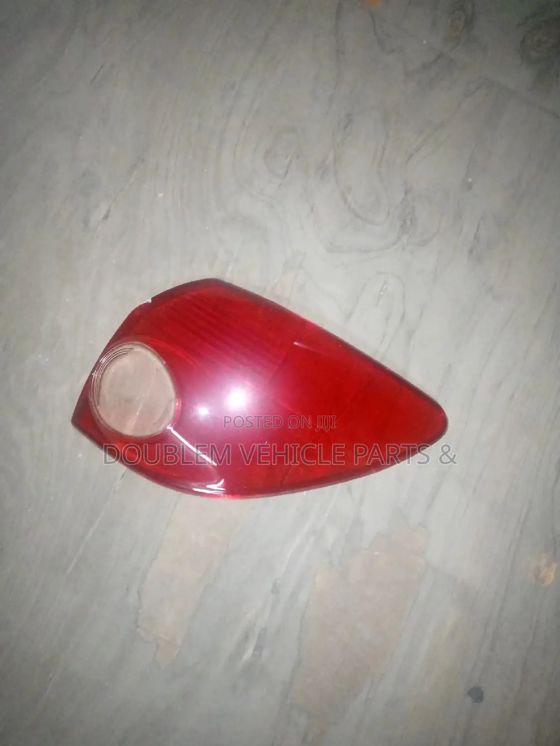 Tail Lens Nissan Wingroad Y12 /Wingroad New Model 2008-2010