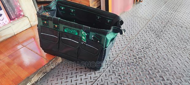18inch Medium Openmouth Toolbag Hard Rubber Base Tool Bag