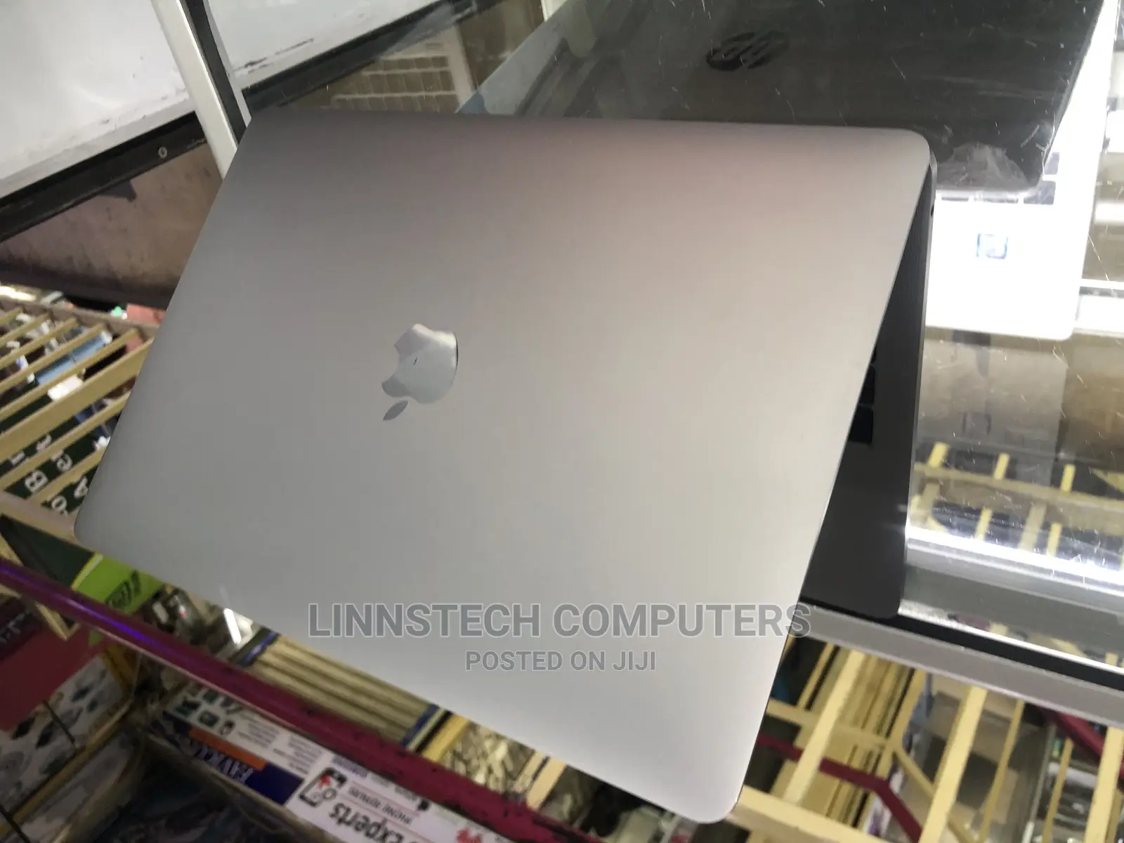 Laptop Apple MacBook Pro 2017 8GB Intel Core I5 SSD 256GB