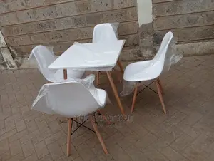 Dining Table and 4 Chairs