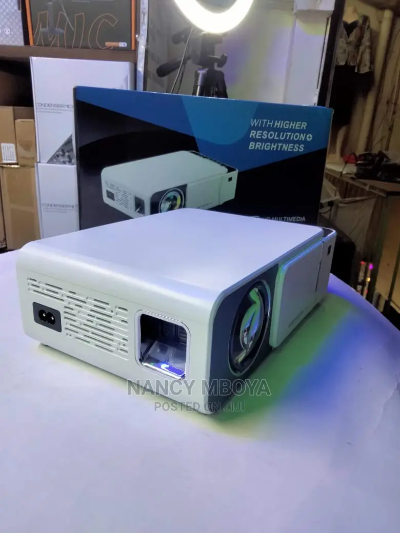 T6 Multimedia Projector