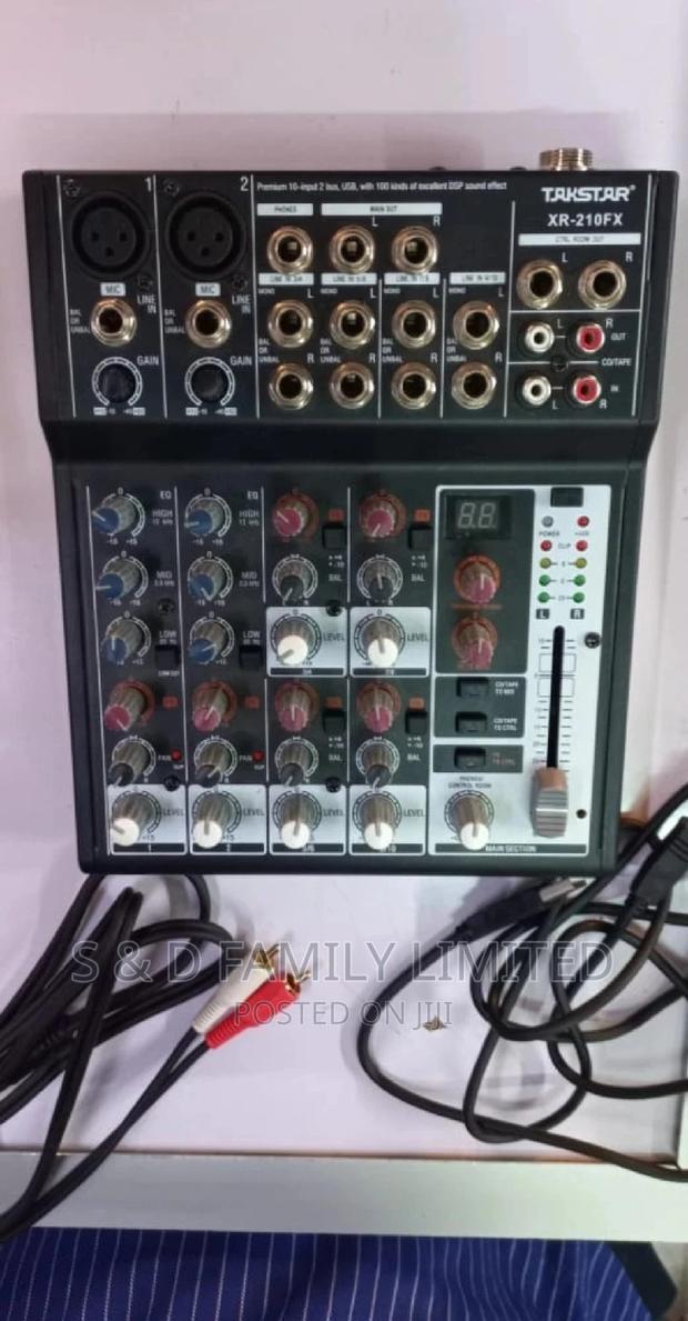 Takstar Xr-210fx USB Mixer