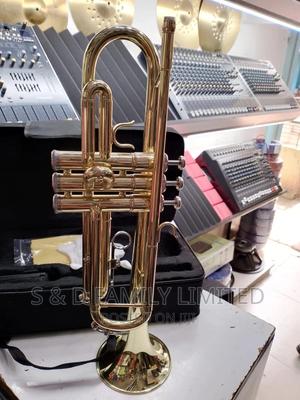Yamaha Gold Trumpet - thumbnail 2