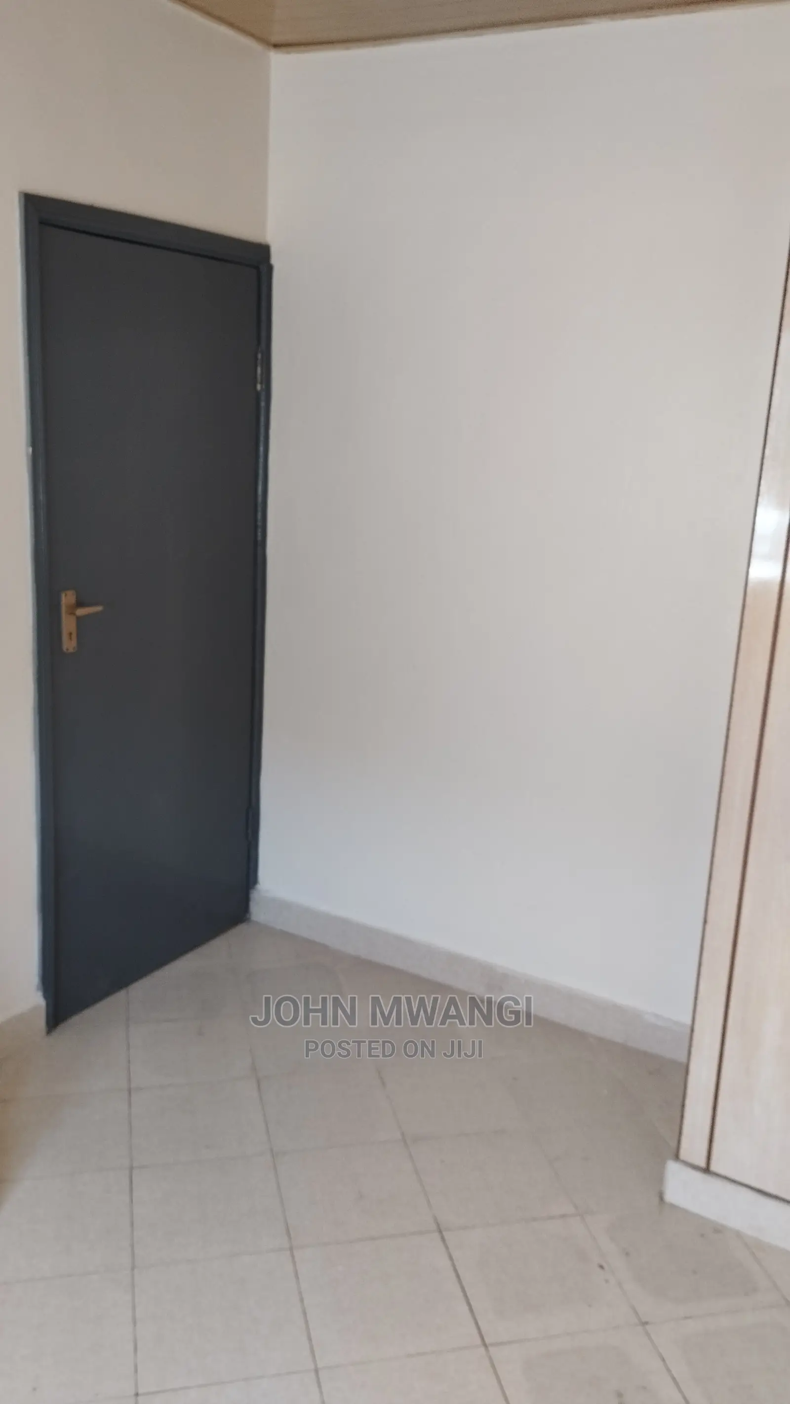 Mini Flat in Teachers Estate for rent