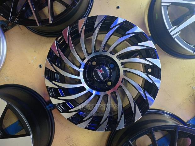 Sizes 15 Inches Fielder Axio Alloy Rims Set
