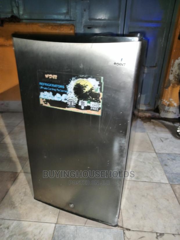 Hotpoint 90L Fridge - main view