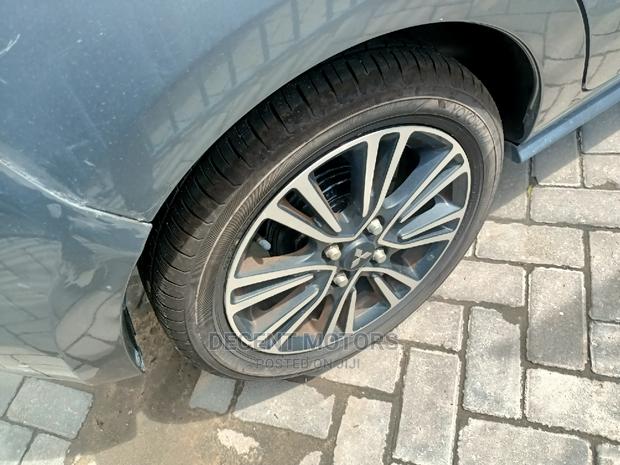 Mitsubishi Mirage 2017 Silver - thumbnail 5