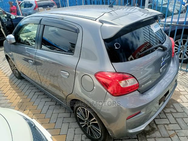 Mitsubishi Mirage 2017 Silver - thumbnail 4