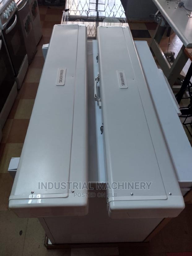 Knitting Machine -silver Reed 280 - main view