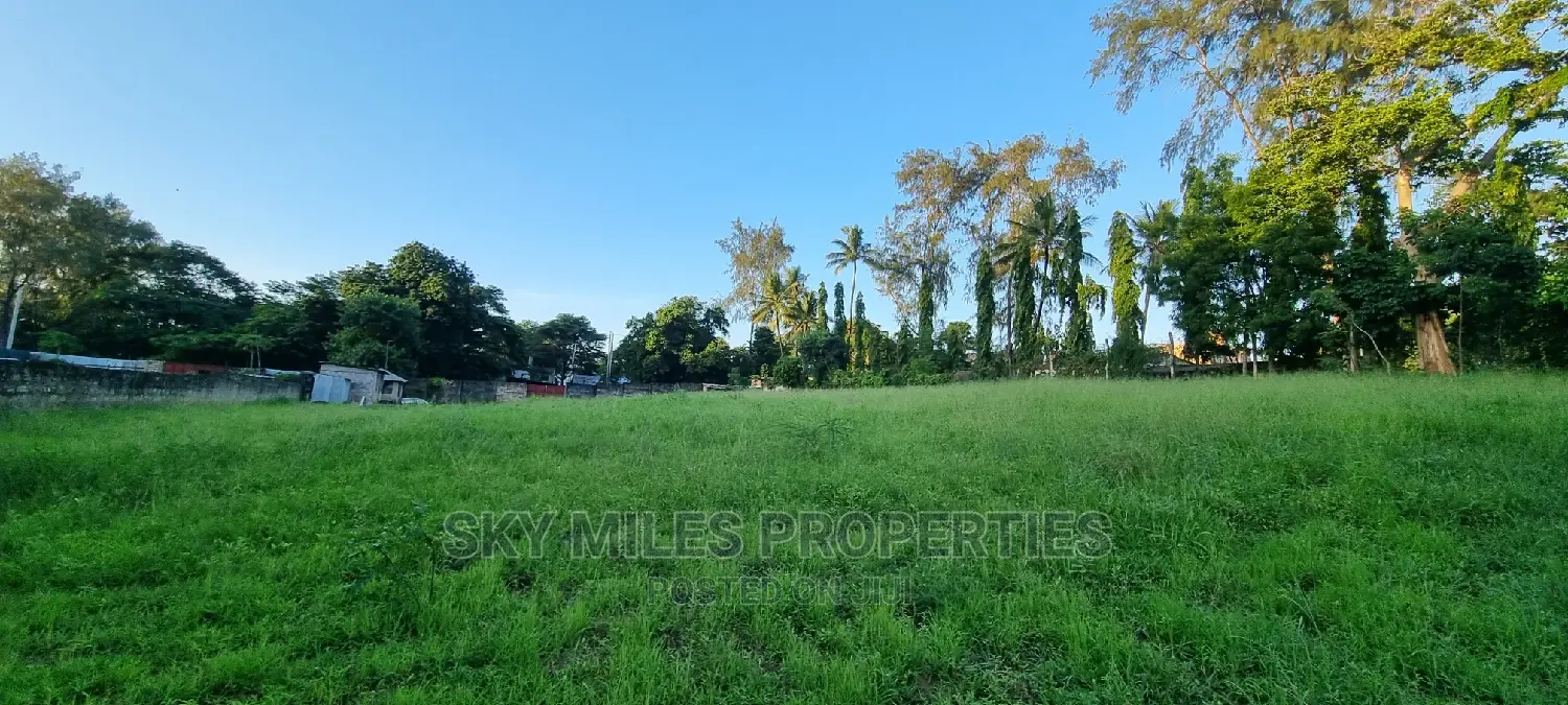 Quick Sale,1 Acre Creek Beach Plot,On Sale at Mtwapa