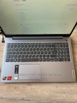 New Laptop Lenovo 8GB Intel Core I7 SSD 512GB