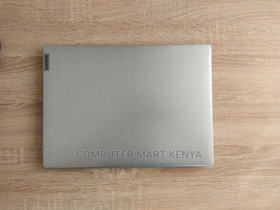 New Laptop Lenovo 8GB Intel Core I7 SSD 512GB