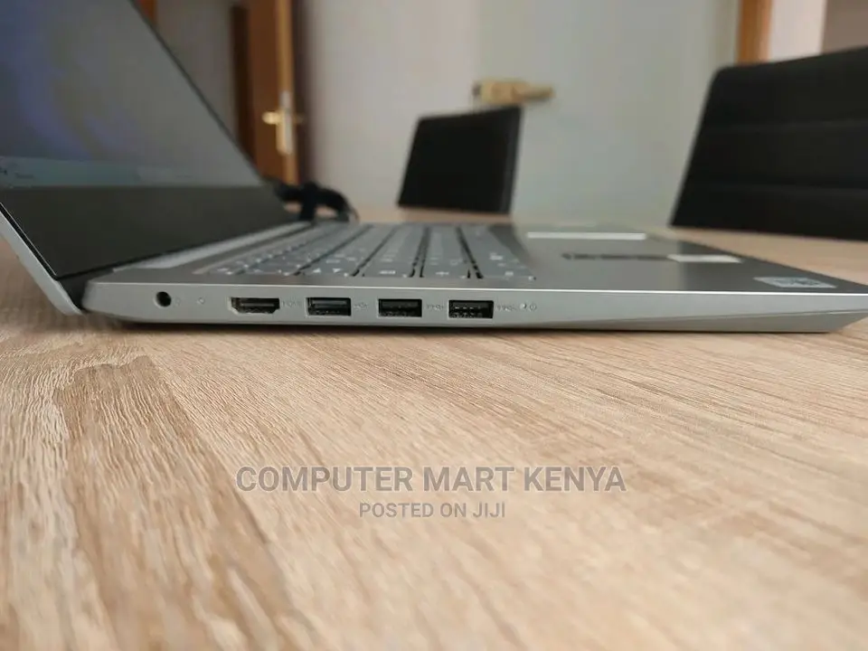 New Laptop Lenovo 8GB Intel Core I7 SSD 512GB