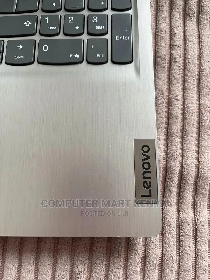 New Laptop Lenovo Ideapad 3 8GB Intel Core I7 HDD 1T