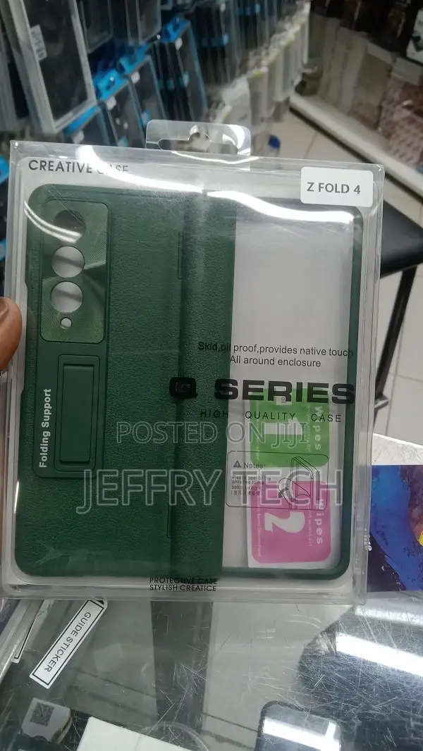 Samsung Galaxy Z Fold 4 Cover W/Front Screen Glass