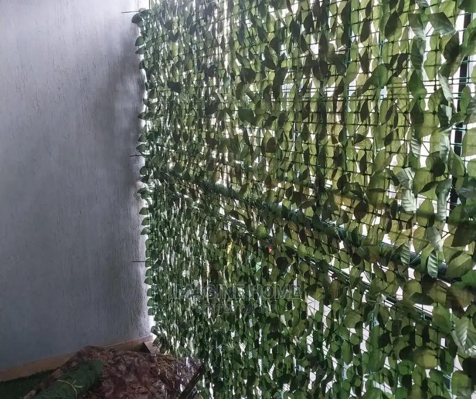Green Expandable Green Fence