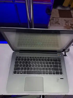 Laptop HP EliteBook 1040 8GB Intel Core I5 SSD 256GB