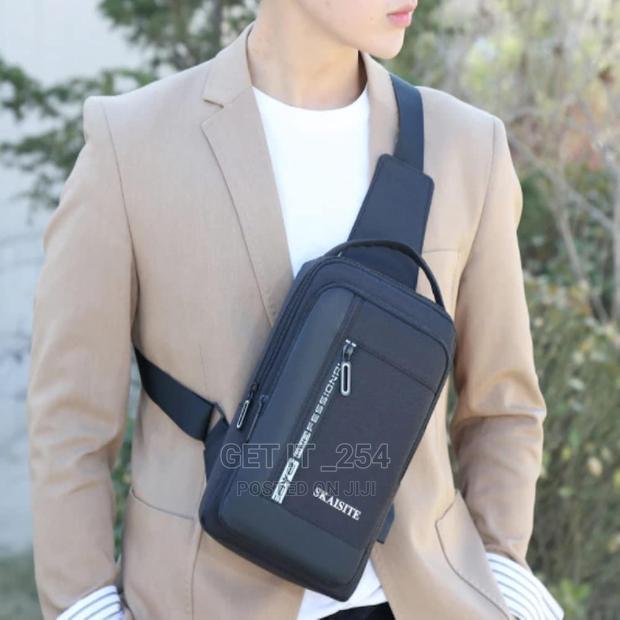 Unique Classy Chest - F02 - main view