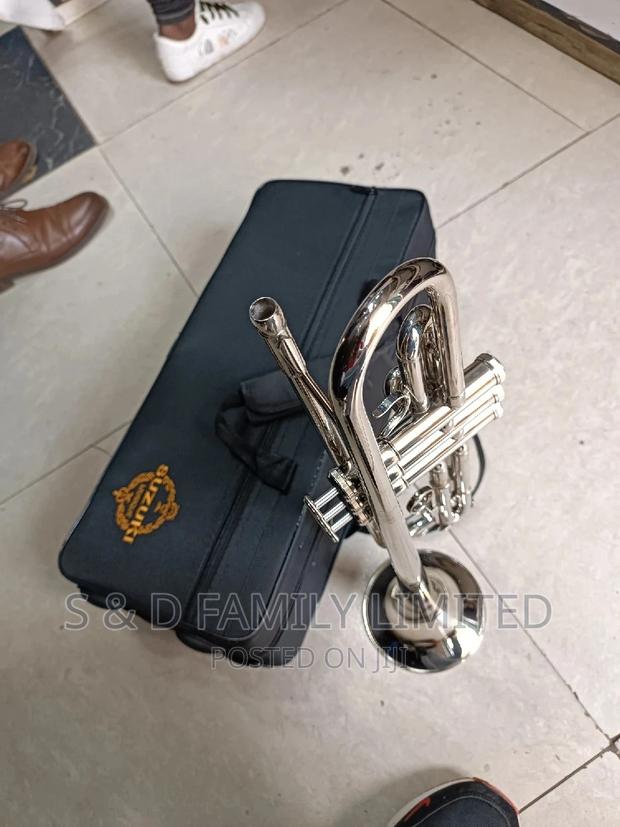 Suzuki Silver Trumpet - thumbnail 4