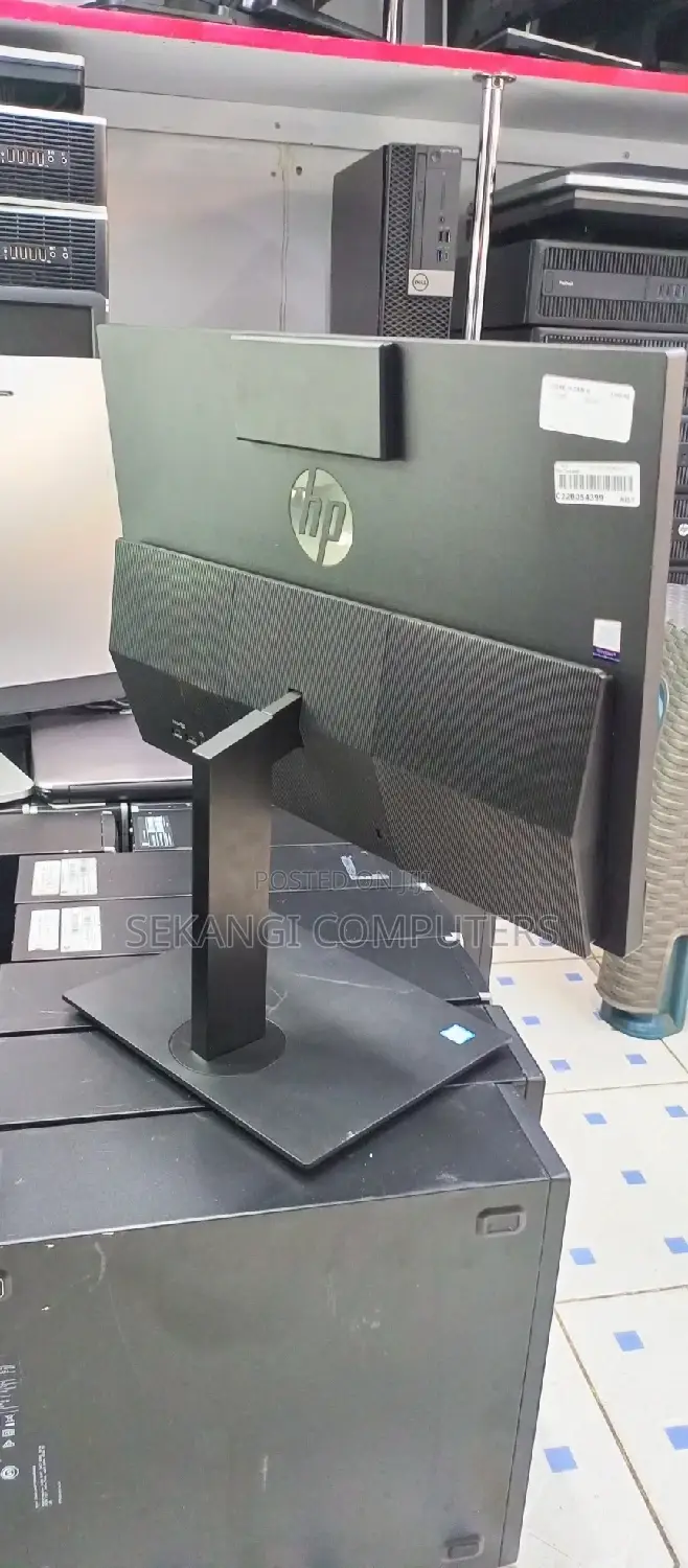 Desktop Computer HP AiO 22 8GB Intel Core I5 SSD 256GB