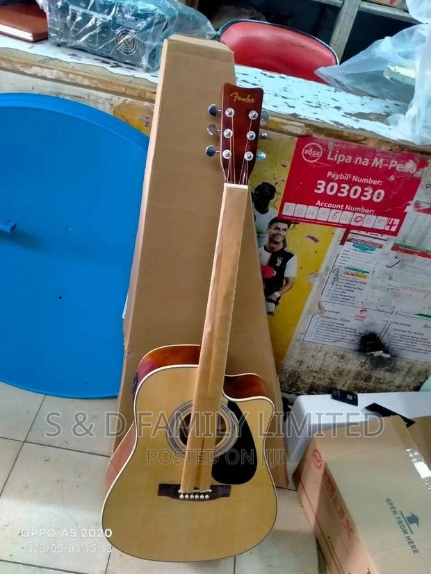 Fender Semi Accoustic Guitar - main view